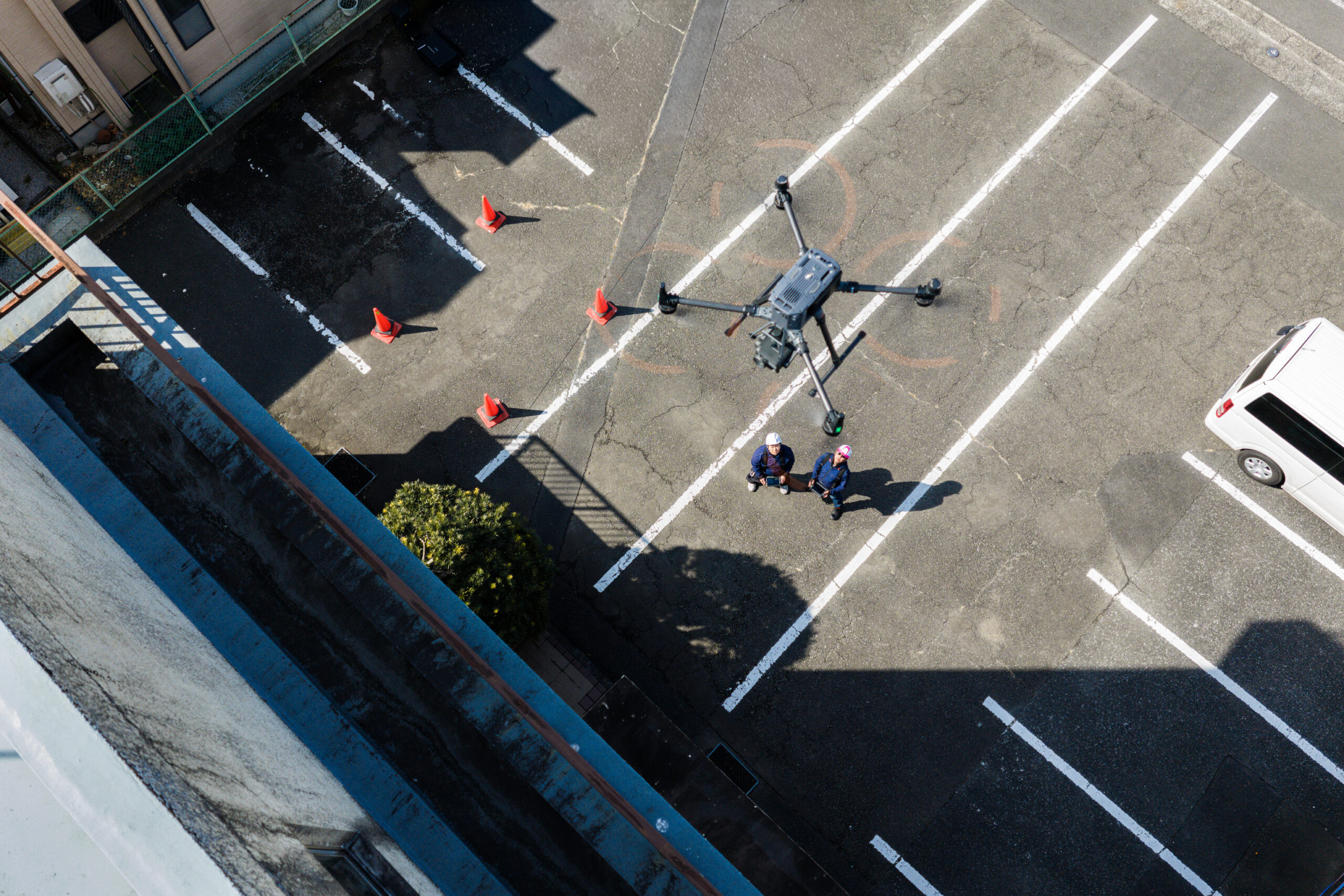 外壁調査現場の上空俯瞰写真