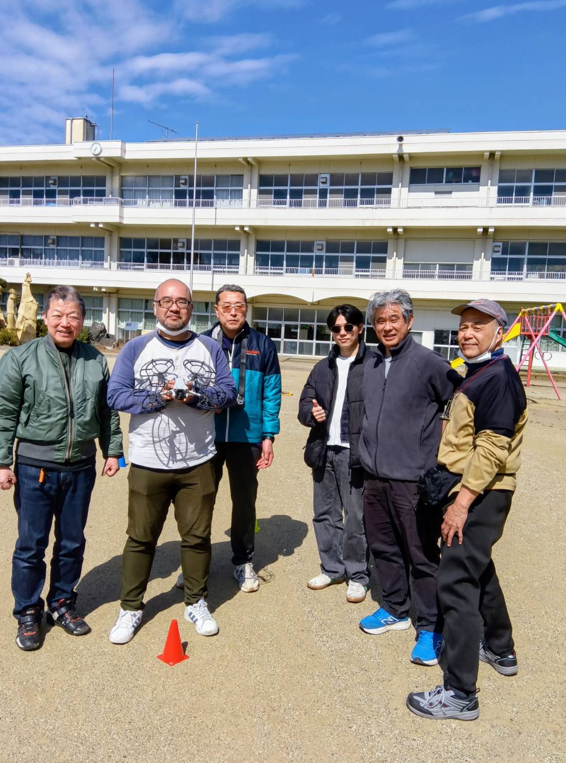 国家資格の実技試験対策に関する個別指導の様子